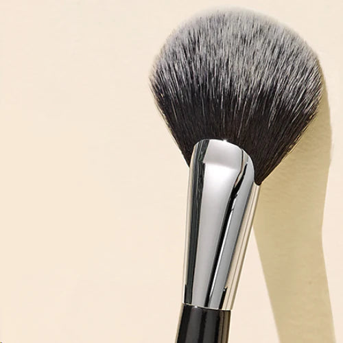 STUDIO17 BIG FAN BRUSH 453